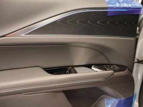 New 2026 Cadillac Lyriq Luxury image 27