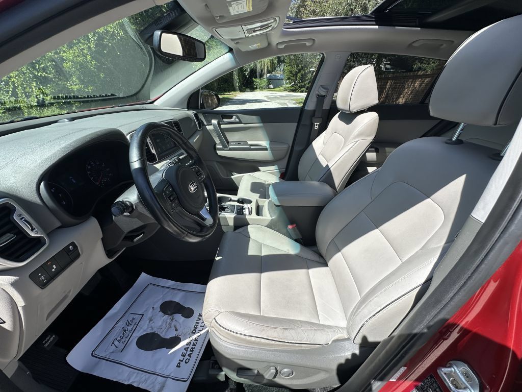 Used 2017 Kia Sportage EX w/ EX Premium Package FWD image 7