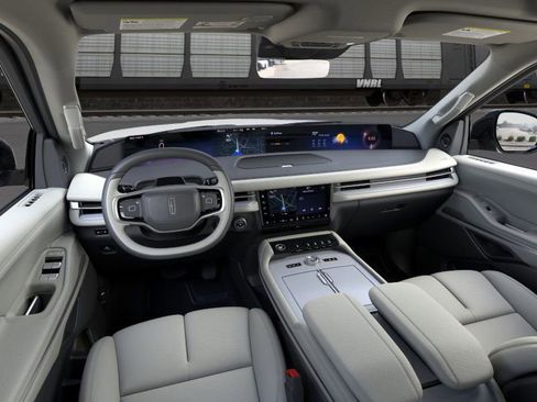 New 2026 Lincoln Navigator L Reserve image 9
