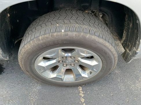 Used 2023 RAM 1500 Big Horn AWD/4WD image 5