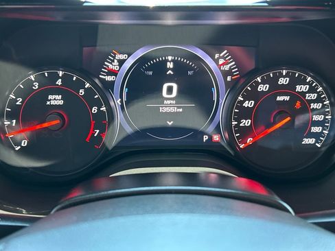 Used 2021 Chevrolet Camaro SS RWD image 9