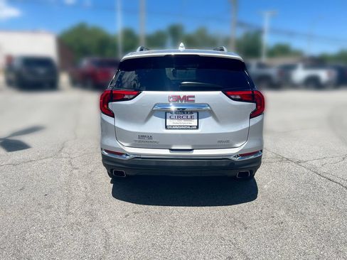 Used 2019 GMC Terrain SLT w/ Preferred Package AWD/4WD image 8
