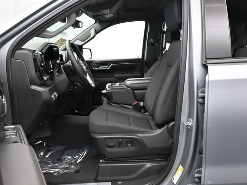 Used 2025 GMC Sierra 1500 Elevation AWD/4WD image 11