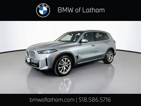 Used 2026 BMW X5 xDrive40i w/ Climate Comfort Package AWD/4WD image 1