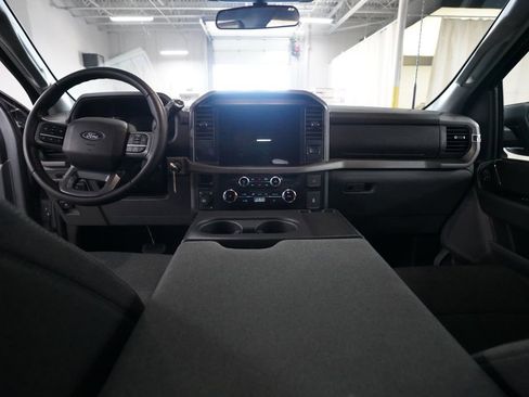 Used 2025 Ford F150 XLT w/ Equipment Group 301A Standard image 5