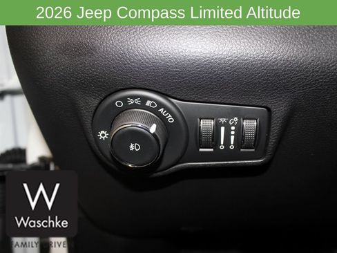 New 2026 Jeep Compass Limited AWD/4WD image 25