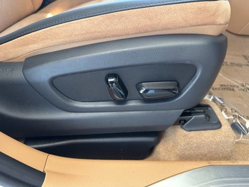 Used 2023 Lexus RZ 450e Premium image 40