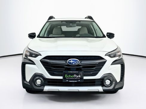 Used 2024 Subaru Outback Limited AWD/4WD image 2