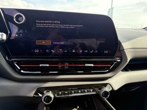 New 2024 Chevrolet Silverado EV RST AWD/4WD image 19