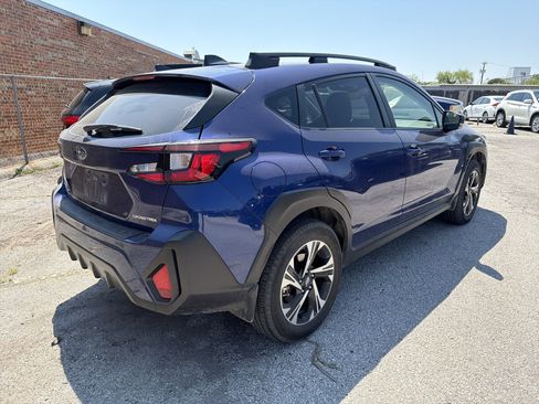 Used 2024 Subaru Crosstrek 2.0i Premium AWD/4WD image 3