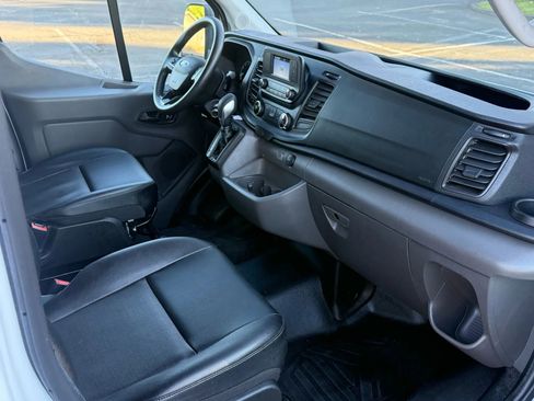 Used 2023 Ford Transit 250 Medium Roof image 13