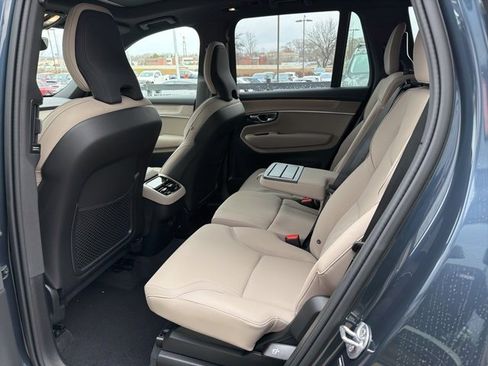 New 2026 Volvo XC90 B6 Plus w/ Protection Package Premier image 7