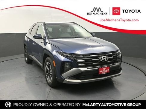 Used 2025 Hyundai Tucson SEL FWD image 1