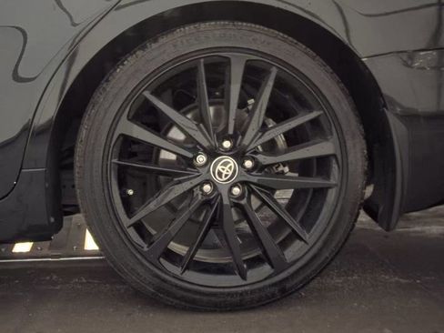 Used 2023 Toyota Camry XSE image 12