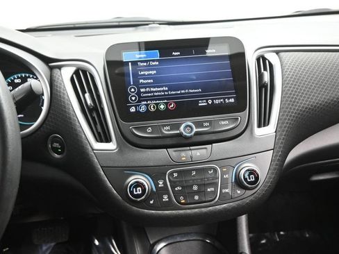 New 2024 Chevrolet Malibu LT FWD image 10