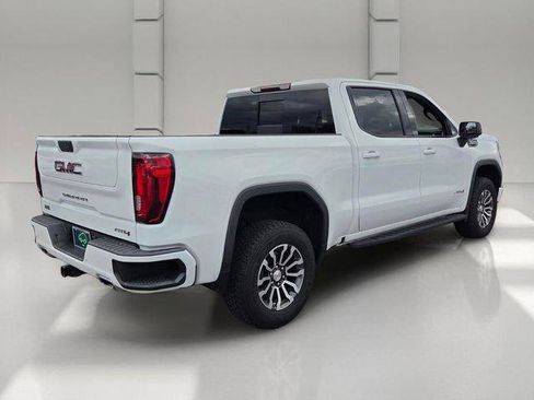Certified 2021 GMC Sierra 1500 AT4 w/ AT4 Premium Package AWD/4WD image 5