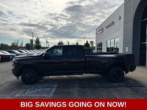 New 2026 RAM 3500 Limited AWD/4WD image 6
