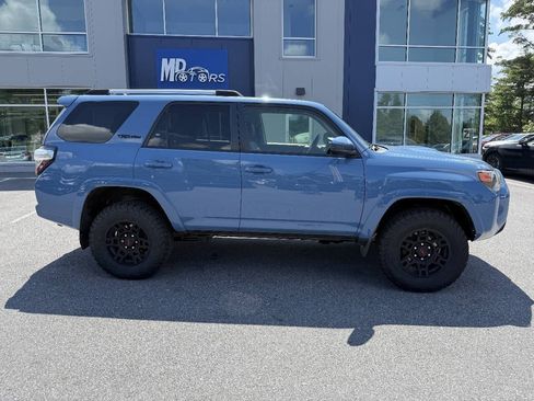 Used 2018 Toyota 4Runner TRD Pro AWD/4WD image 5