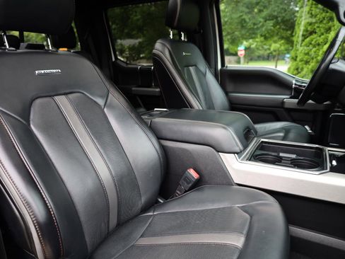Used 2020 Ford F250 Platinum AWD/4WD image 7