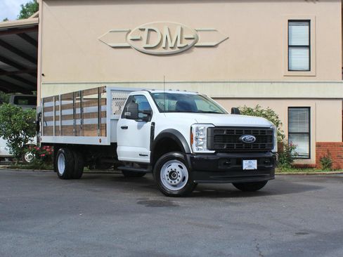 Used 2024 Ford F450 XL AWD/4WD image 3