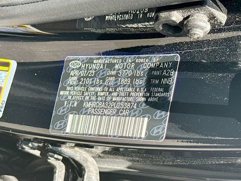 Certified 2023 Hyundai Venue SEL w/ Cargo Package FWD image 30