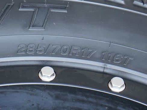 Used 2018 RAM 1500 Laramie image 43