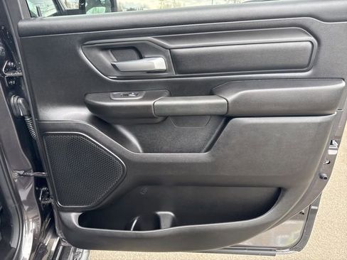 New 2026 RAM 1500 Express AWD/4WD image 11