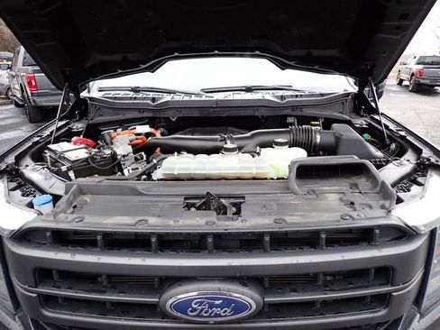 Used 2022 Ford F150 Lariat w/ Equipment Group 502A High image 13