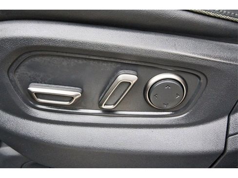 Used 2022 Rivian R1T Adventure image 25