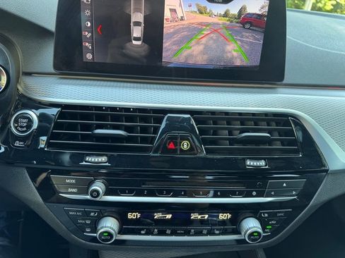 Used 2019 BMW 530i w/ M Sport Package RWD image 22