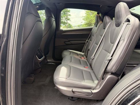 Used 2022 Tesla Model X Plaid AWD/4WD image 16