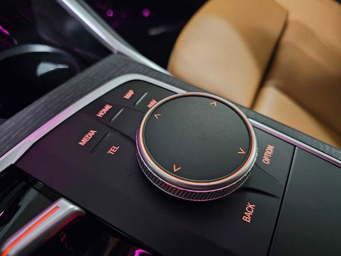 Used 2025 BMW 330i xDrive Sedan w/ M Sport Package image 24