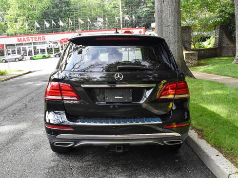 Used 2018 Mercedes-Benz GLE 350 w/ Premium 1 Package image 7