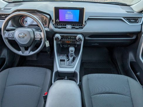 Used 2025 Toyota RAV4 LE image 4