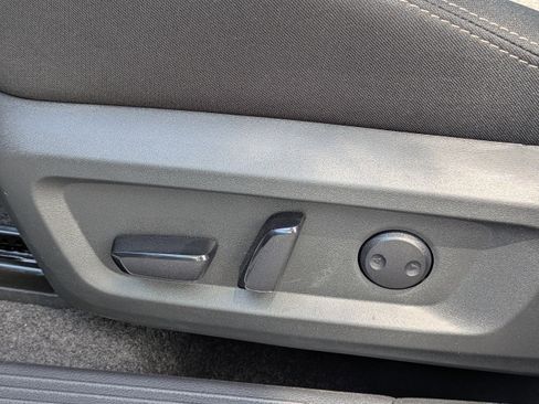 New 2026 Nissan Rogue SV FWD image 22