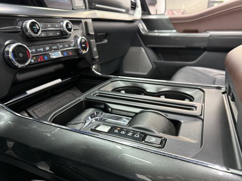 Used 2022 Ford F150 Lariat w/ Equipment Group 502A High image 24