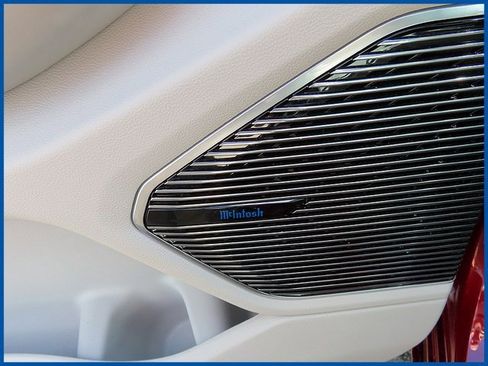 Certified 2022 Jeep Grand Cherokee Overland w/ Luxury Tech Group IV image 13