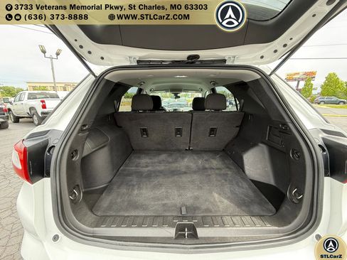 Used 2021 Chevrolet Equinox LT FWD image 14