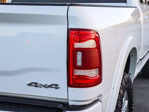 Used 2022 RAM 2500 Limited w/ Body Color Bumper Group AWD/4WD image 10