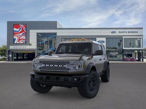 New 2026 Ford Bronco Badlands AWD/4WD image 2
