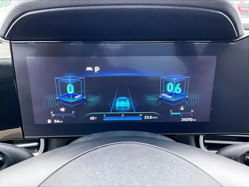 Used 2023 Hyundai Elantra SEL w/ Convenience Package image 25