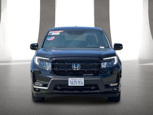 Certified 2025 Honda Ridgeline Black Edition image 9