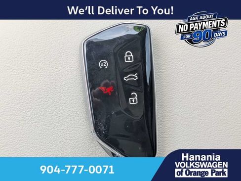Used 2026 Volkswagen Atlas SE FWD image 32