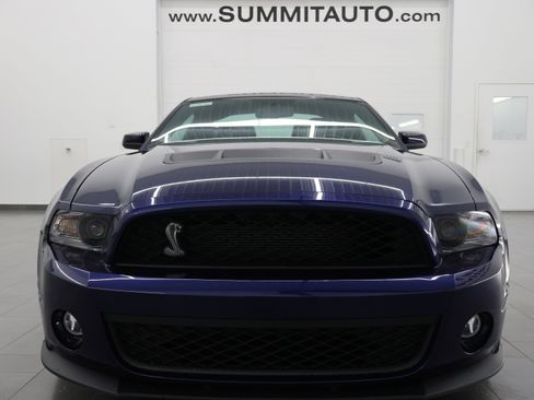 Used 2011 Ford Mustang Shelby GT500 w/ SVT Performance Pkg image 19