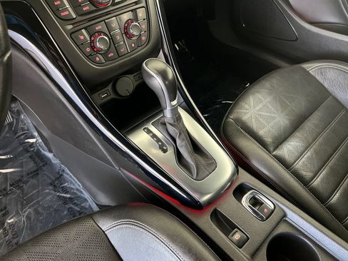 Used 2019 Buick Cascada Premium FWD image 25