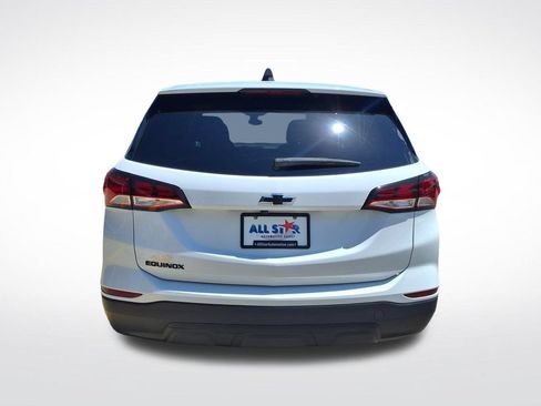 Used 2024 Chevrolet Equinox LS w/ LS Convenience Package FWD image 8