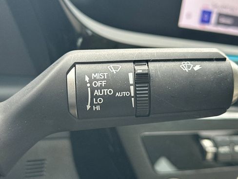 Certified 2023 Lexus ES 350 w/ Premium Package image 32