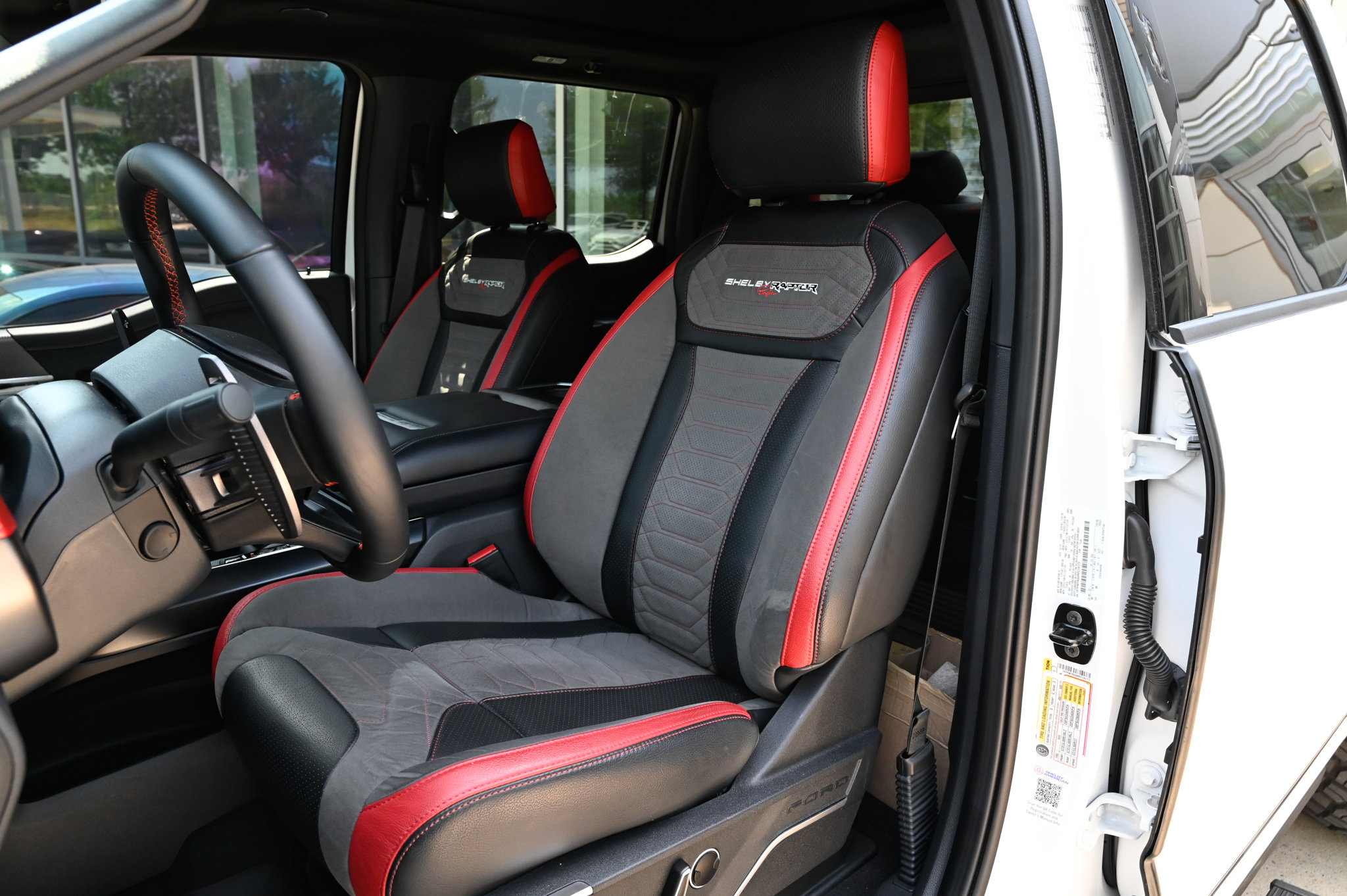 Used 2024 Ford F150 Raptor AWD/4WD image 19