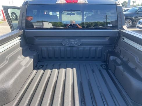 Used 2025 Ford Maverick Tremor AWD/4WD image 26