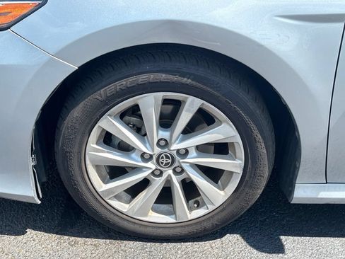 Used 2021 Toyota Camry LE FWD image 24